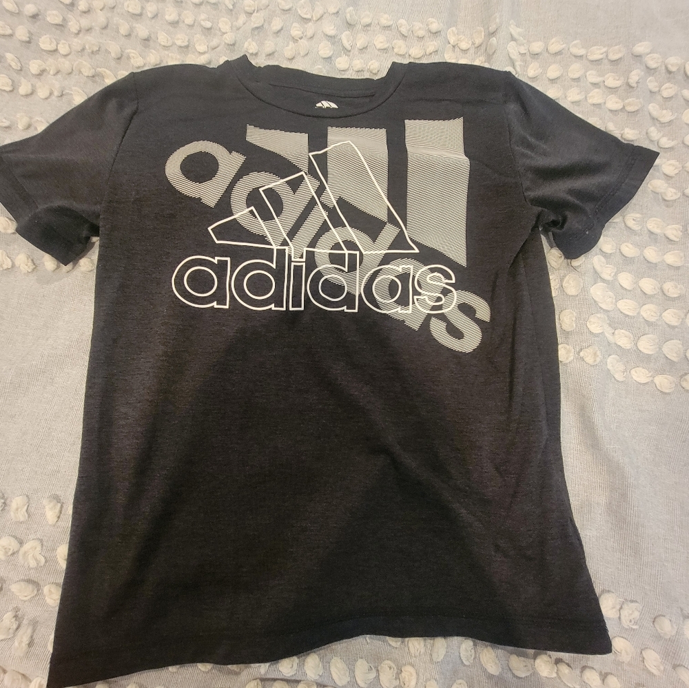 Adidas Dri Fit Shirt Size Small (8)